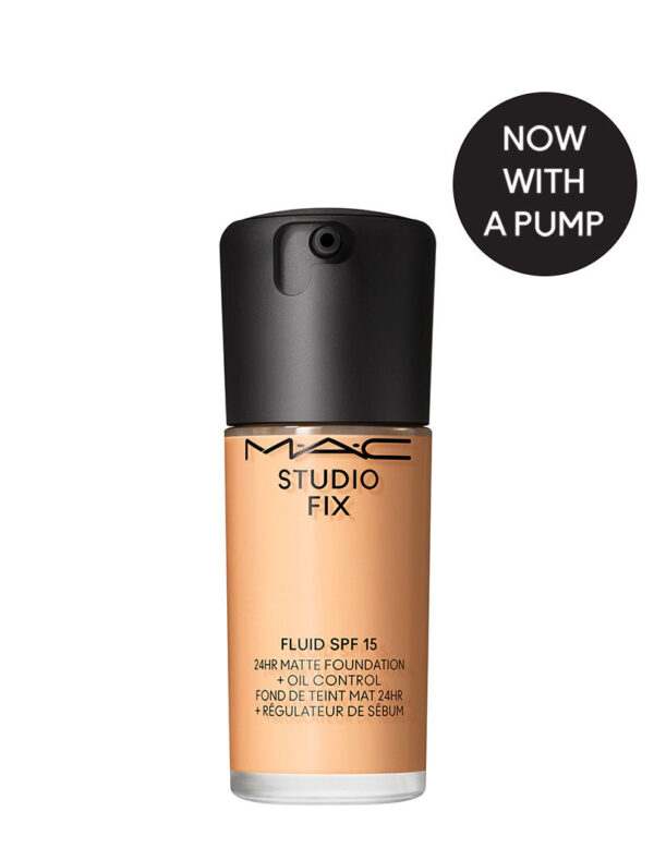 M.A.C Studio Fix Fluid SPF 15 Soft Matte Foundation With Hyaluronic Acid - NC20(30ml)
