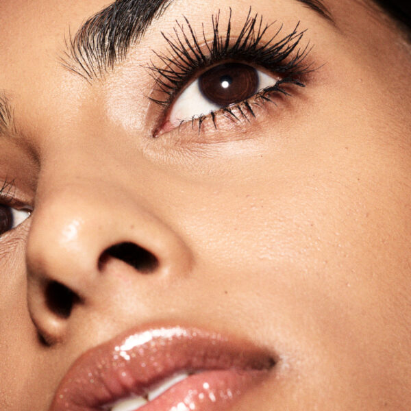 FENTY BEAUTY Hella Thicc Volumizing Mascara(10ml) - Image 11