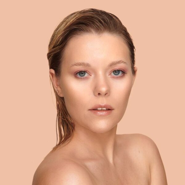 Huda Beauty Fauxfilter Luminous Matte Full Coverage Liquid Foundation - 210B Chai(35ml) - Image 6