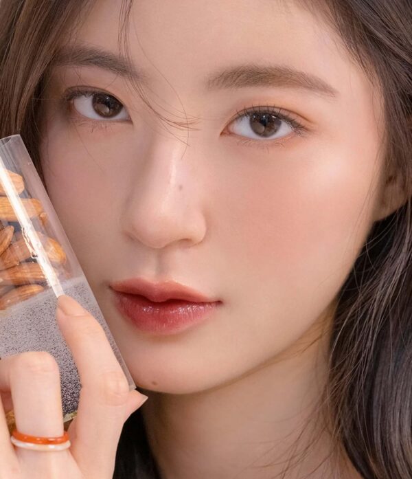 Rom&nd Juicy Lasting Tint - 19 Almond Rose(5.5 g) - Image 4