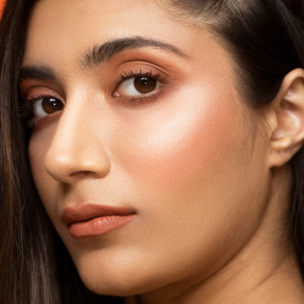 Nykaa Glow Goals! Shimmer Brick Highlighter Palette - Sunset Love(7.5gm) - Image 7